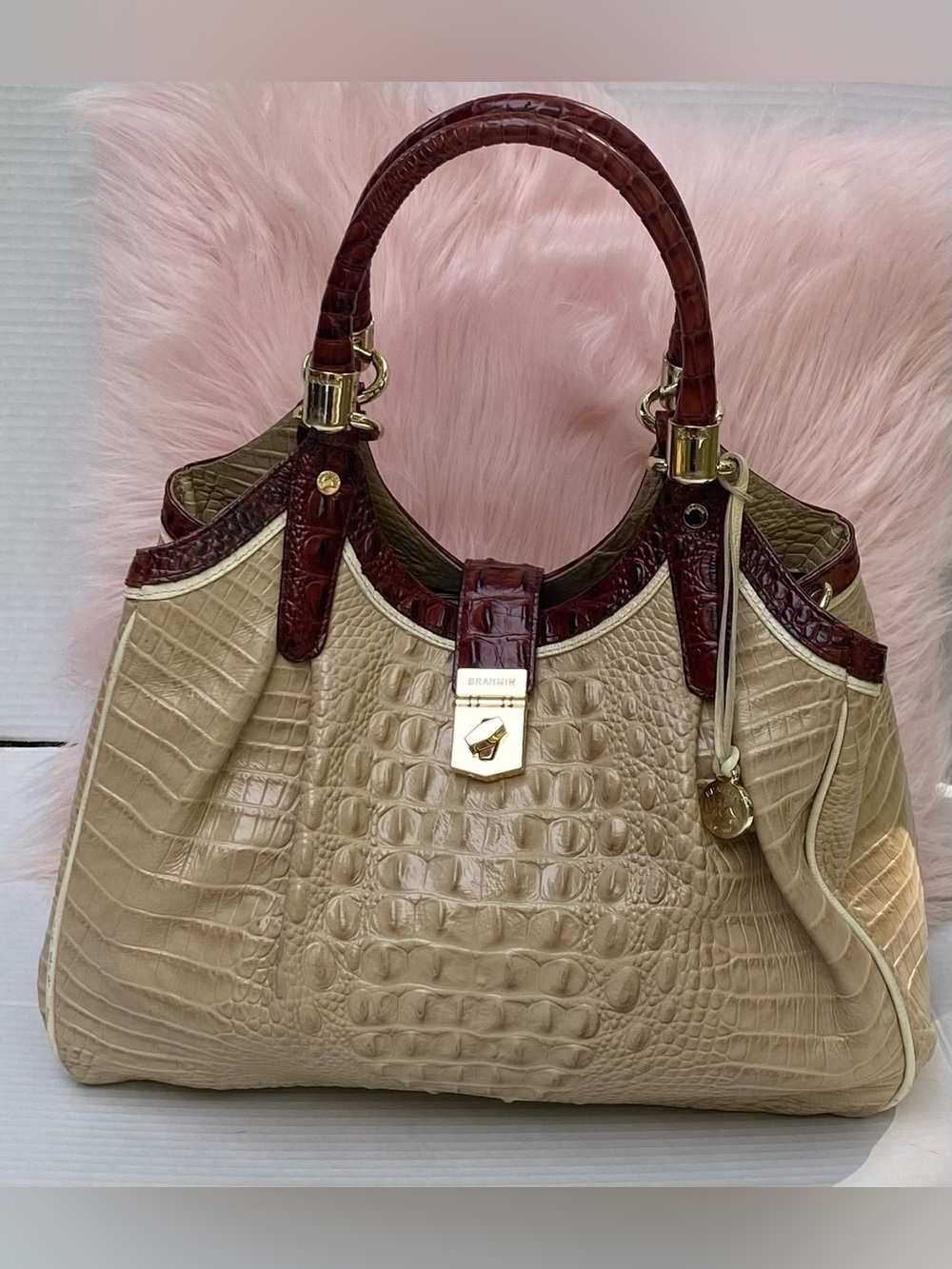 Brahmin Cream Croc-Embossed Satchel with Brown Trim and Gold Hardware✨🤎